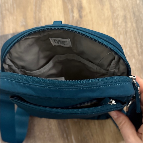 Athleta All About Vertical Crossbody Bag - Picture 6 of 8